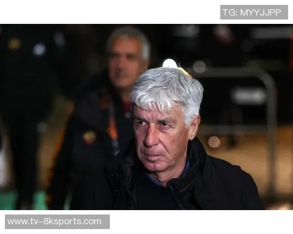 小曼奇尼坚定支持加斯佩里尼罗马有望获得欧冠资格与意杯冠军